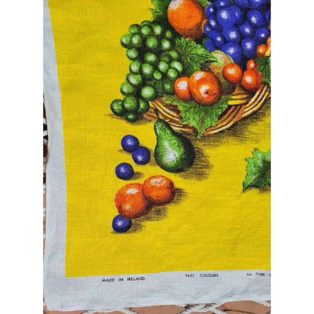 VINTAGE LAMONT PURE LINEN TEA DISH TOWEL FRUIT RED GREEN YELLOW 1970'S PRISTINE!